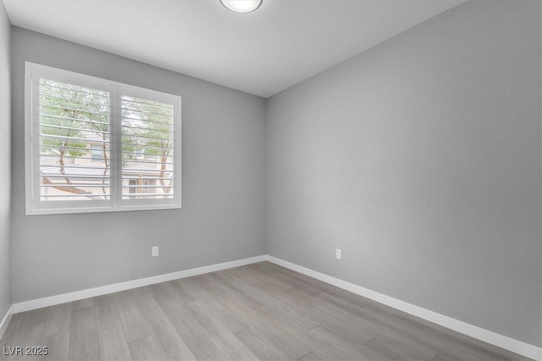 Las Vegas, Nevada, 89138, United States, 3 Bedrooms Bedrooms, ,3 BathroomsBathrooms,Residential,For Sale,1975491