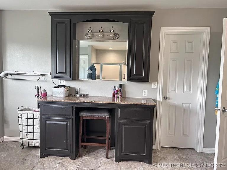 Fort Gibson, Oklahoma, 74434, United States, 5 Bedrooms Bedrooms, ,3 BathroomsBathrooms,Residential,For Sale,1980443