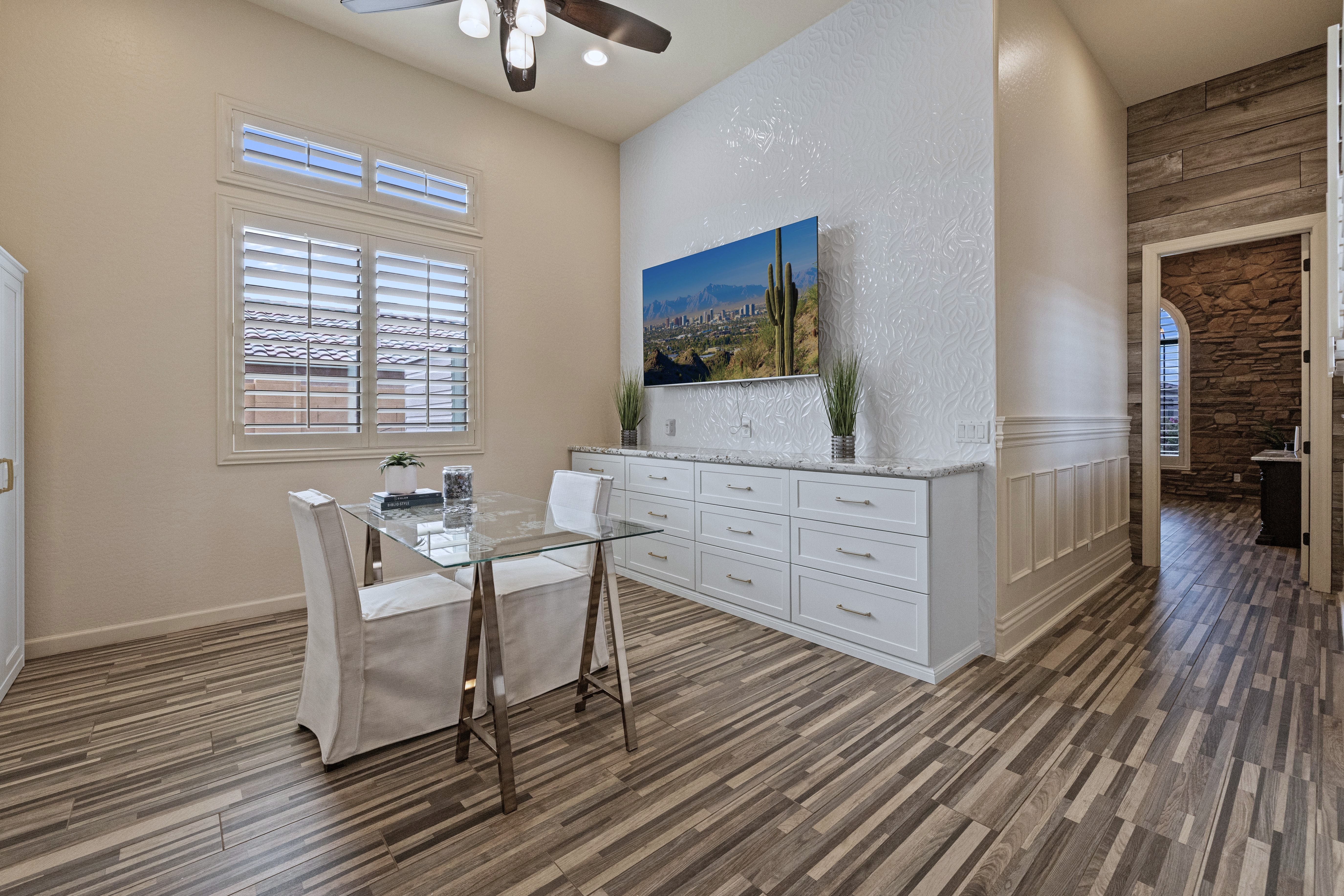  2325 N Atwood Cir  Mesa, AZ - 物件實景