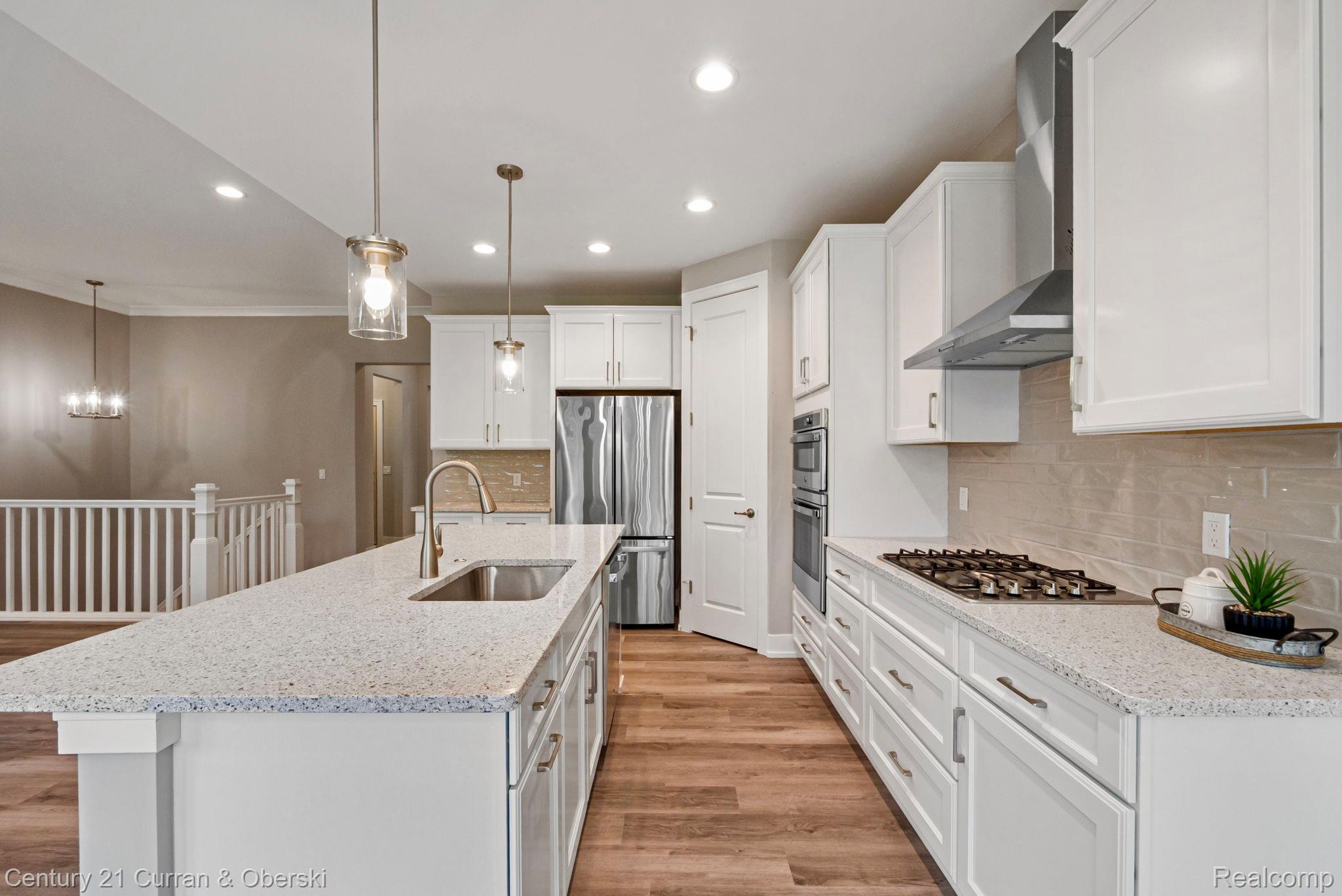 Northville, Michigan, 48168, United States, 2 Bedrooms Bedrooms, ,2 BathroomsBathrooms,Residential,For Sale,1983973