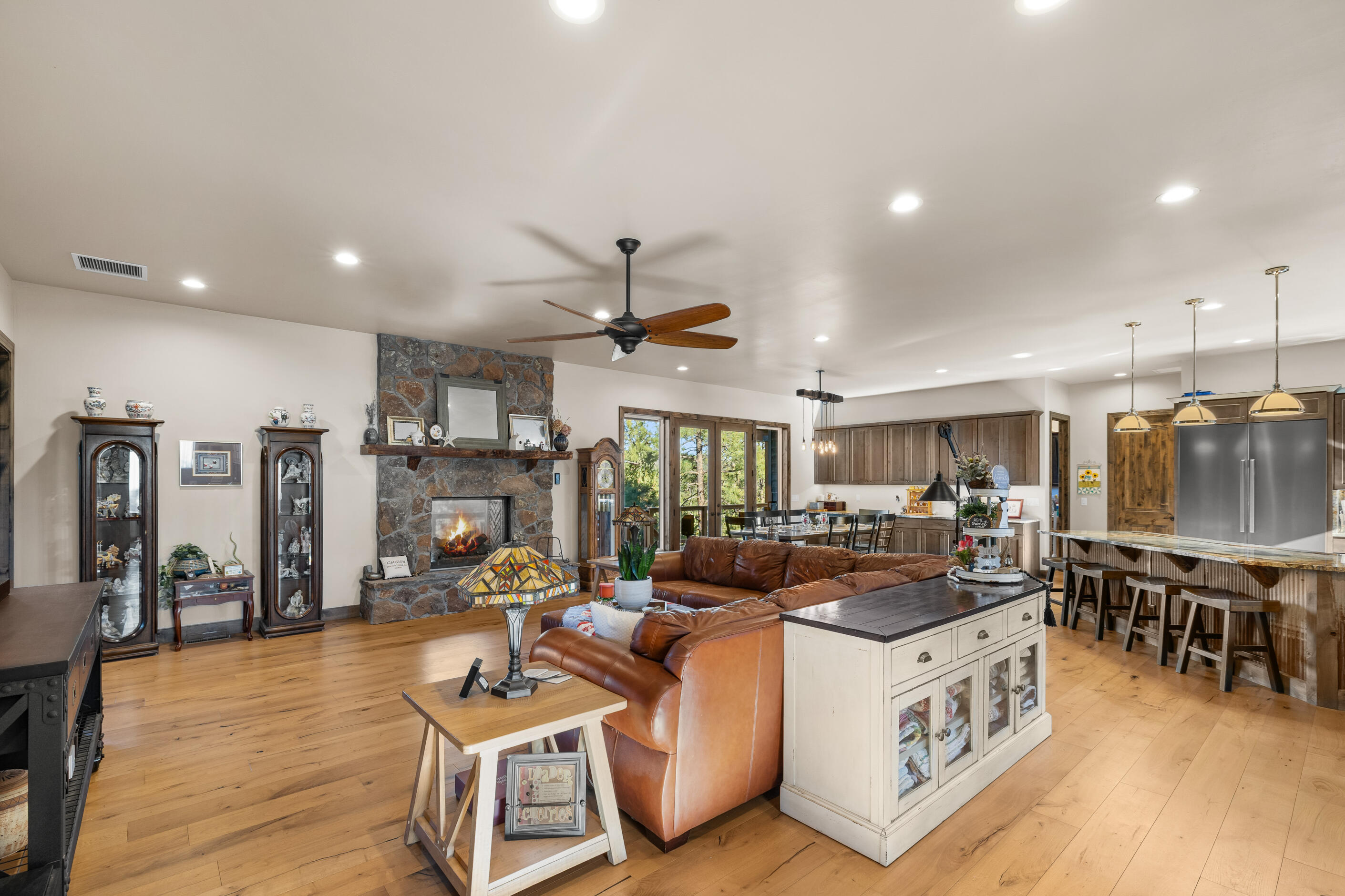  300 Fairway Drive ¦ Williams, AZ - 物件實景