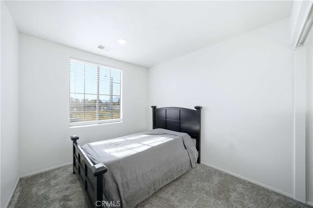 Fontana, California, 92336, United States, 3 Bedrooms Bedrooms, ,2 BathroomsBathrooms,Residential,For Sale,2028029