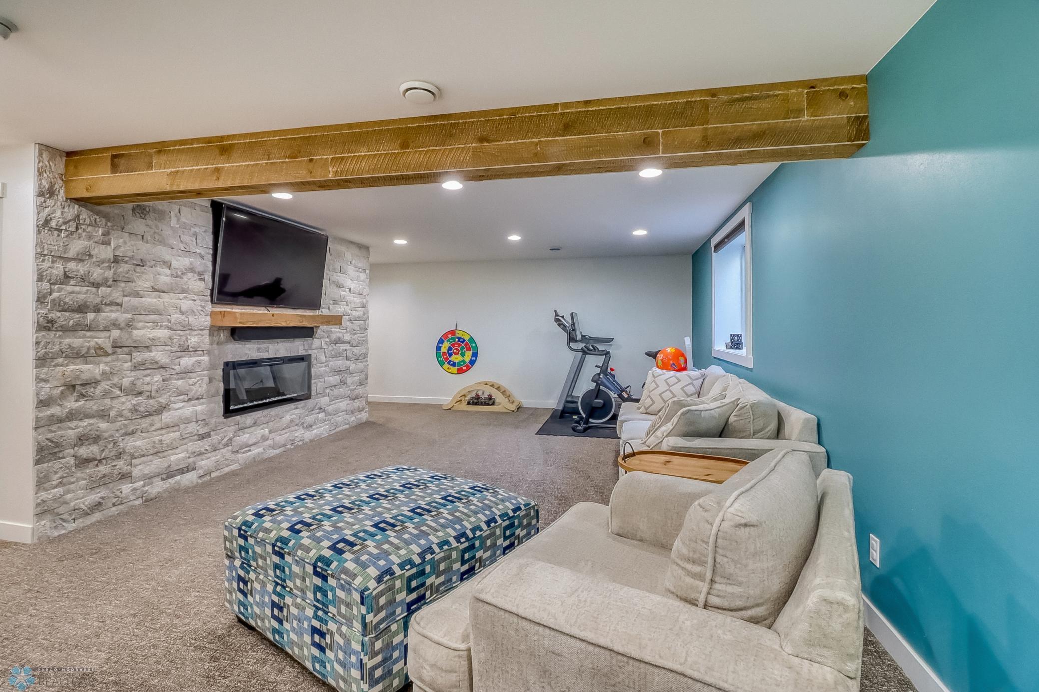 Hawley, Minnesota, 56549, United States, 5 Bedrooms Bedrooms, ,3 BathroomsBathrooms,Residential,For Sale,1984462