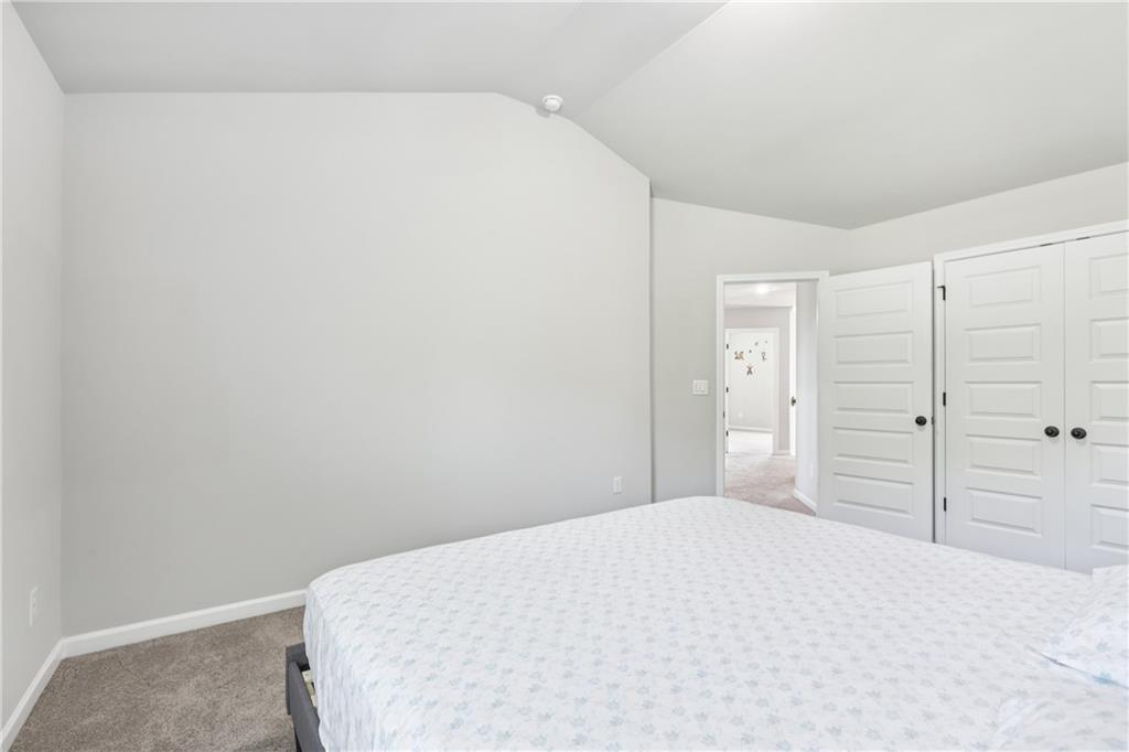 Mcdonough, Georgia, 30252, United States, 5 Bedrooms Bedrooms, ,3 BathroomsBathrooms,Residential,For Sale,1983441