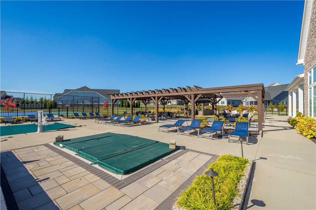 Canonsburg, Pennsylvania, 15317, United States, 2 Bedrooms Bedrooms, ,2 BathroomsBathrooms,Residential,For Sale,2008615