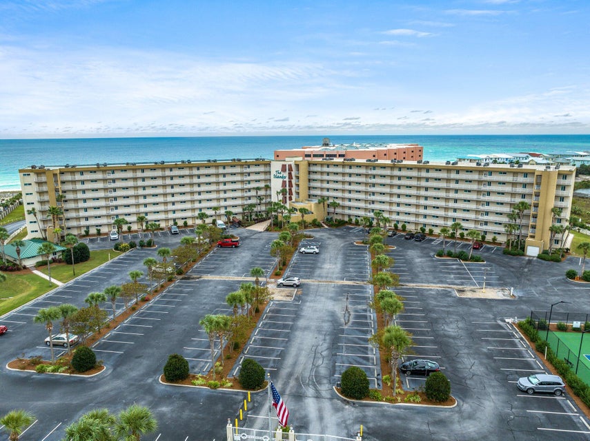 Destin, Florida, 32541, United States, 2 Bedrooms Bedrooms, ,2 BathroomsBathrooms,Residential,For Sale,1861744