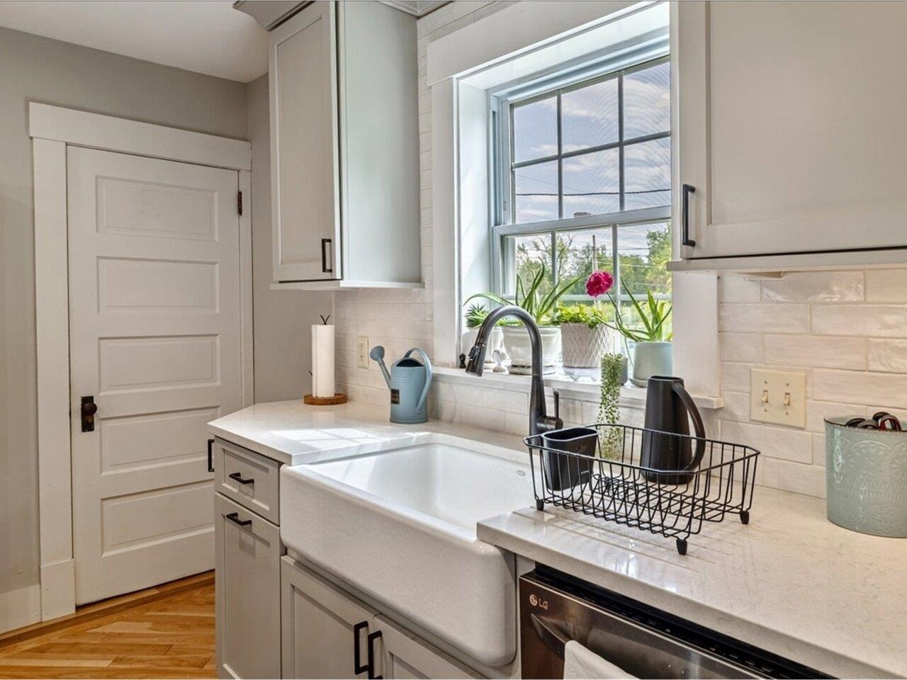 Fairfax, Vermont, 05454, United States, 3 Bedrooms Bedrooms, ,2 BathroomsBathrooms,Residential,For Sale,1846617