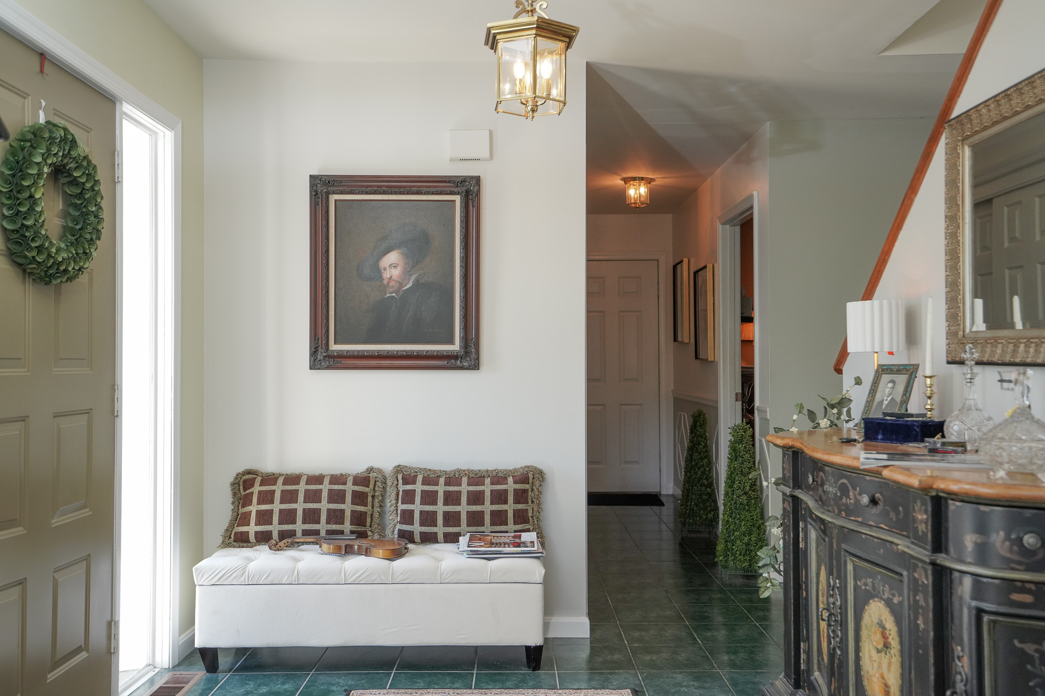 Tamaqua, Pennsylvania, 18252, United States, 4 Bedrooms Bedrooms, ,3 BathroomsBathrooms,Residential,For Sale,1980068