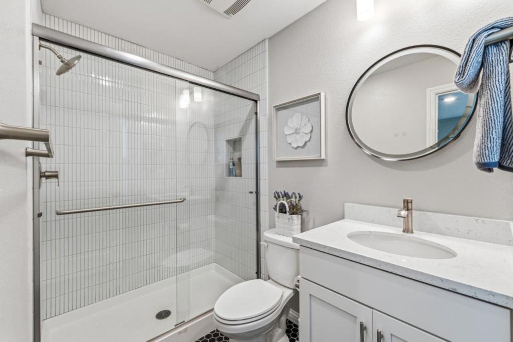 Hayward, California, 94541, United States, 3 Bedrooms Bedrooms, ,4 BathroomsBathrooms,Residential,For Sale,2032197