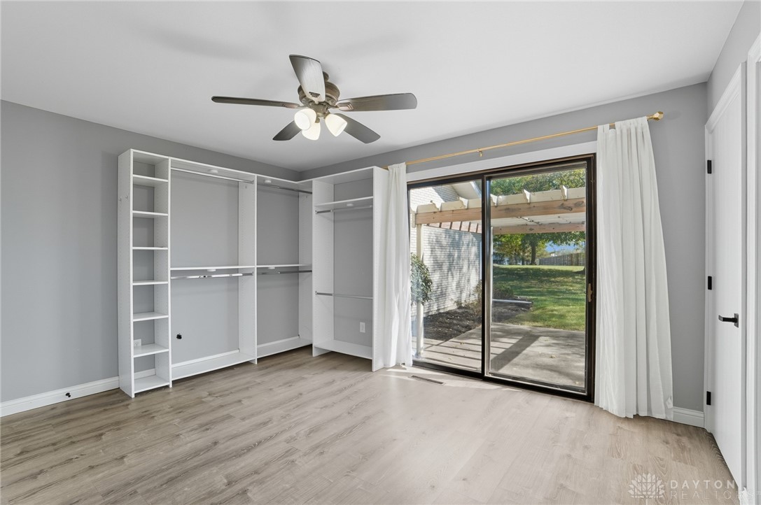 Brookville, Ohio, 45309, United States, 3 Bedrooms Bedrooms, ,4 BathroomsBathrooms,Residential,For Sale,1995742