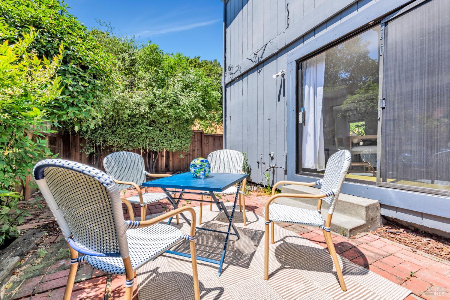 Novato, California, 94945, United States, 3 Bedrooms Bedrooms, ,3 BathroomsBathrooms,Residential,For Sale,1867220