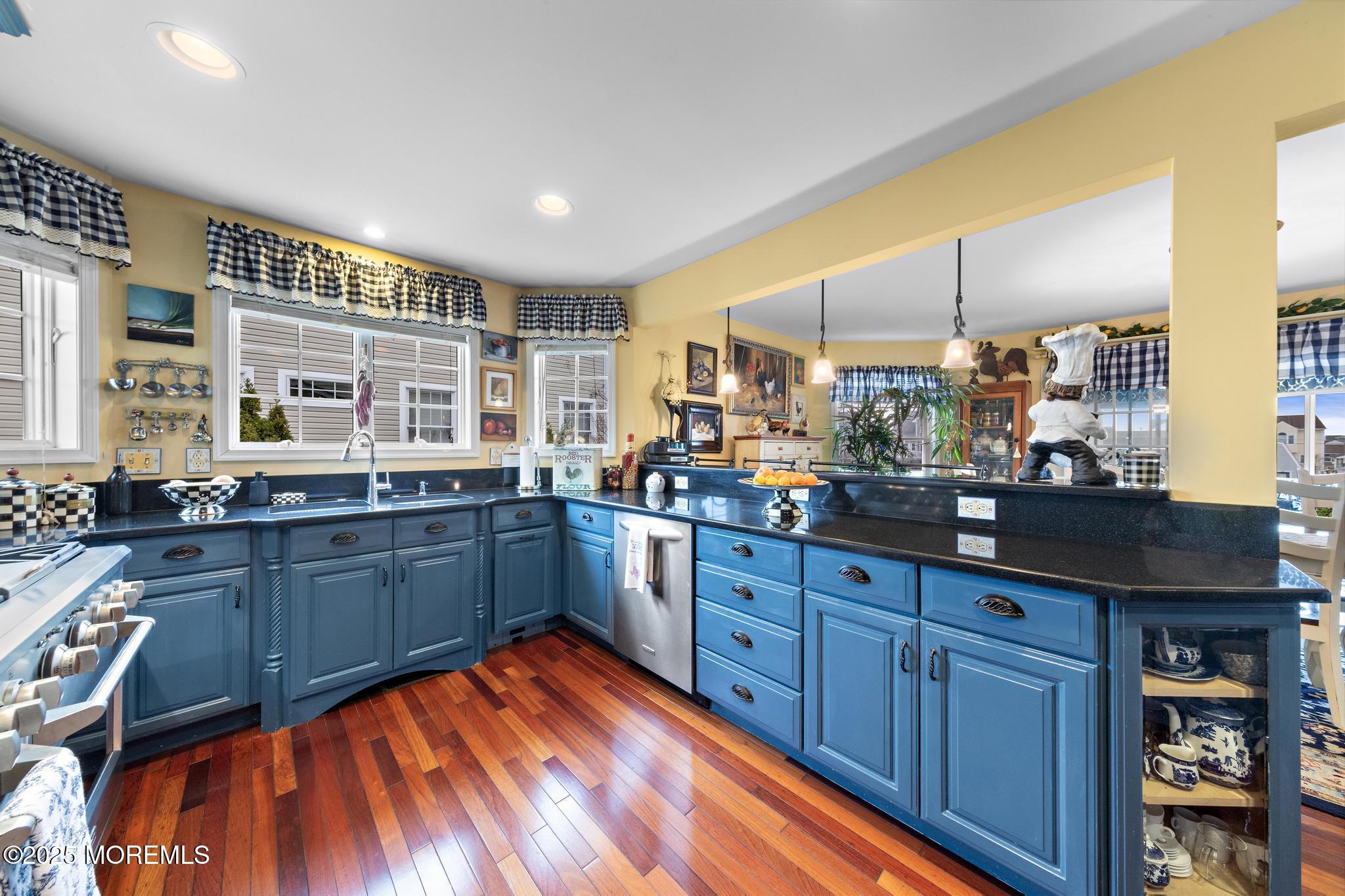 Little Egg Harbor, New Jersey, 08087, United States, 4 Bedrooms Bedrooms, ,4 BathroomsBathrooms,Residential,For Sale,1987432