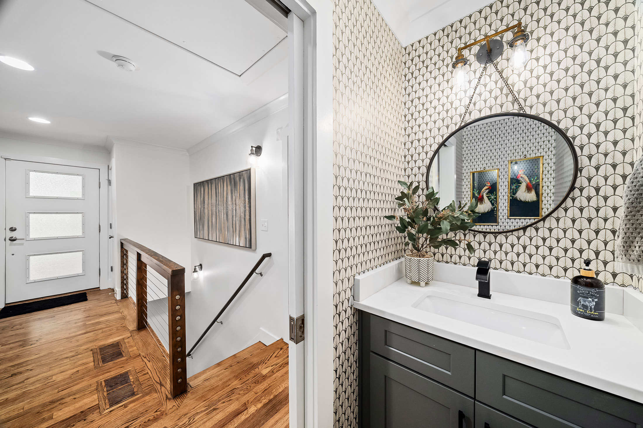  Extensively Renovated Home in the Heart of Downtown Alpharetta - 物件實景