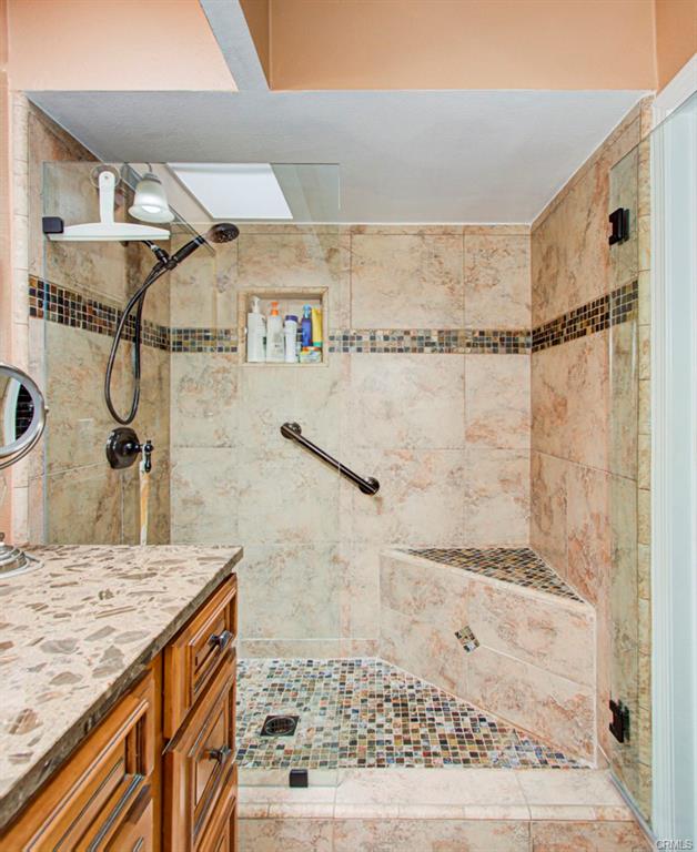 Laguna Woods, California, 92637, United States, 2 Bedrooms Bedrooms, ,Residential,For Sale,1880064