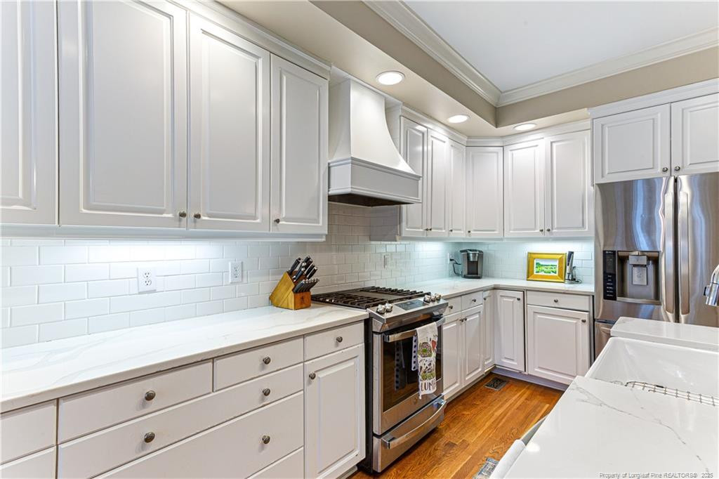 Fayetteville, North Carolina, 28305, United States, 3 Bedrooms Bedrooms, ,6 BathroomsBathrooms,Residential,For Sale,1986476