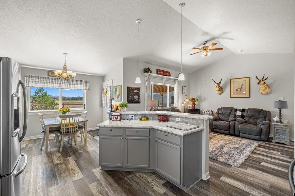 Council, Idaho, 83612, United States, 3 Bedrooms Bedrooms, ,Residential,For Sale,1924209