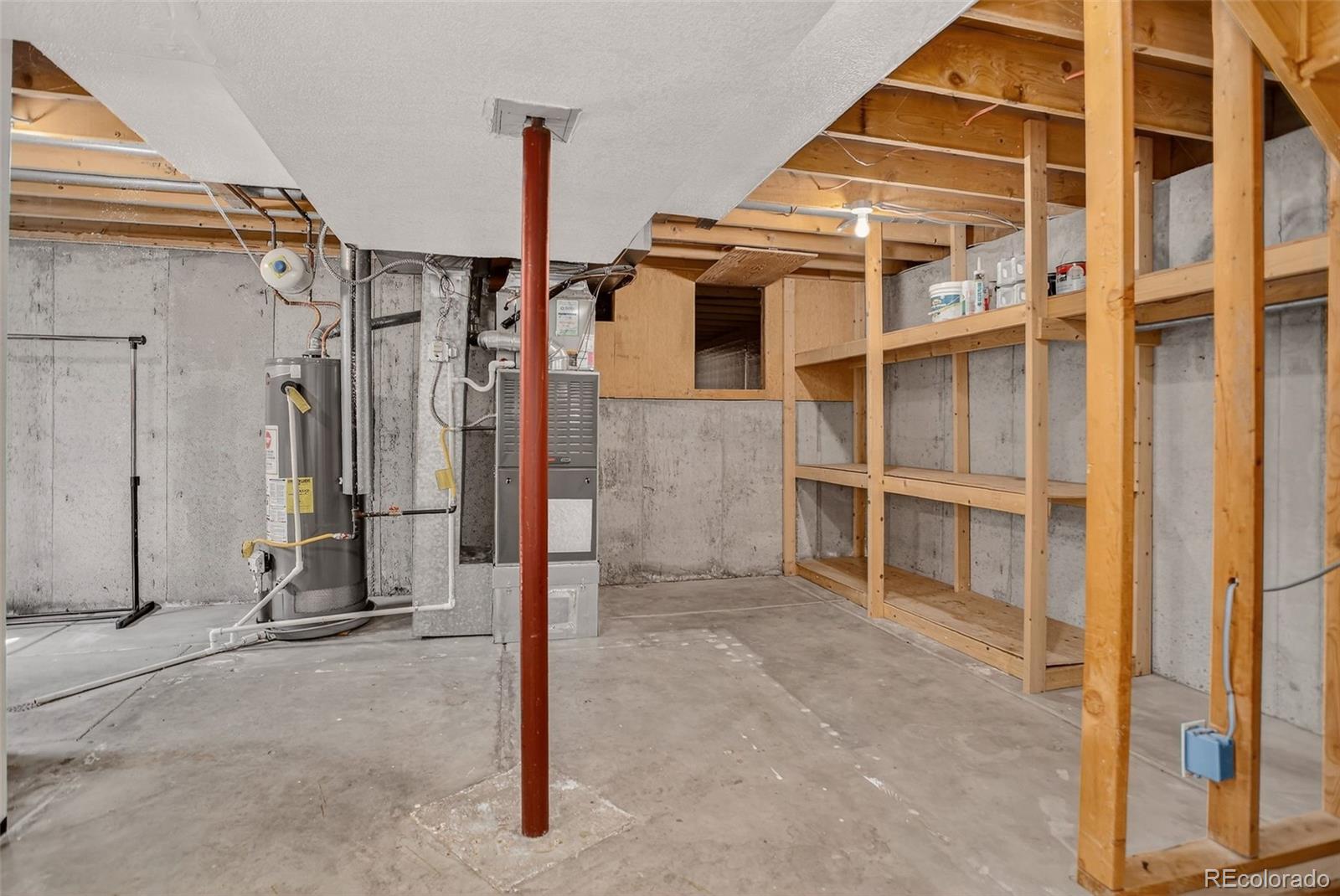 Thornton, Colorado, 80229, United States, 5 Bedrooms Bedrooms, ,2 BathroomsBathrooms,Residential,For Sale,1891126
