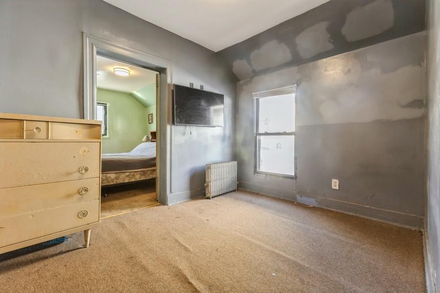 Jamaica, New York, 11433, United States, 3 Bedrooms Bedrooms, ,2 BathroomsBathrooms,Residential,For Sale,1901940