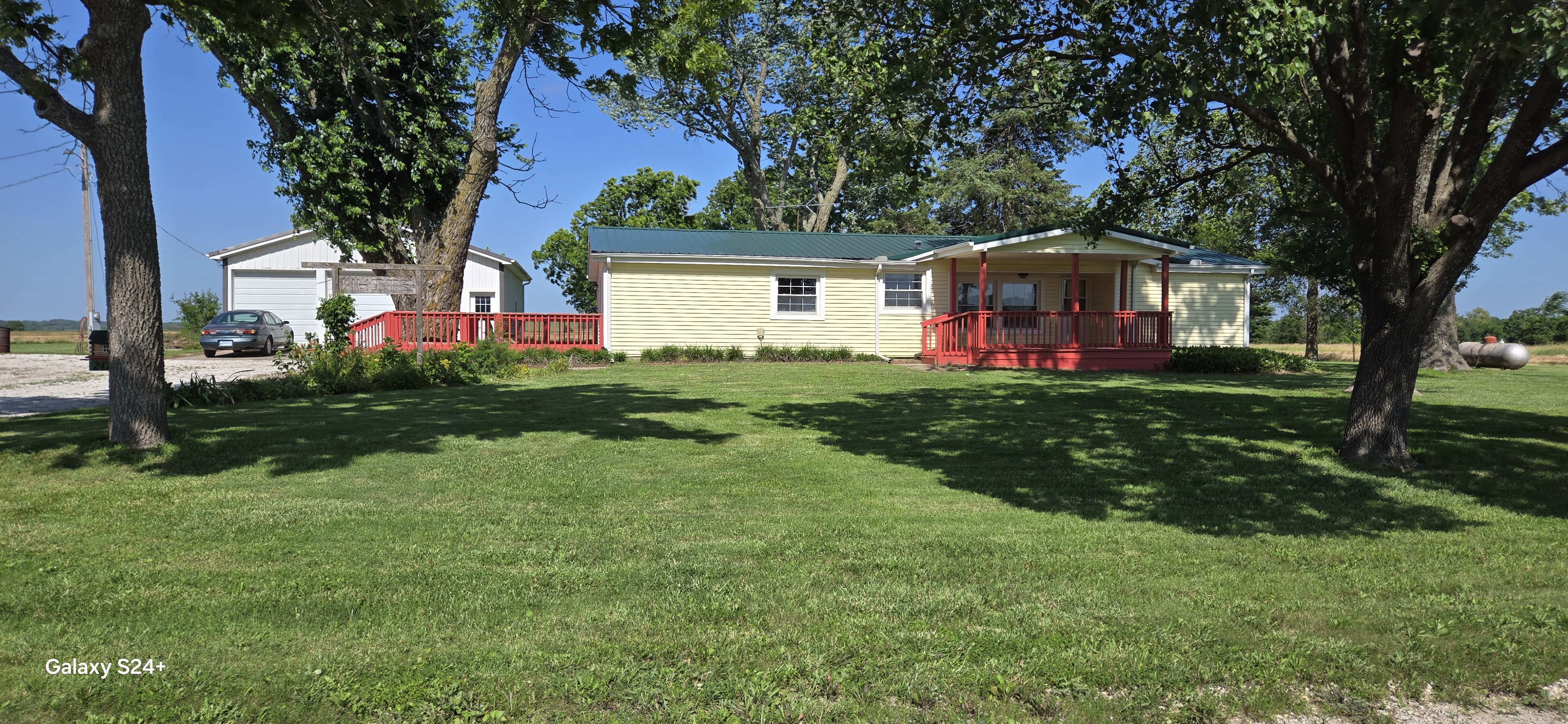 Osawatomie, Kansas, 66064, United States, 3 Bedrooms Bedrooms, ,2 BathroomsBathrooms,Residential,For Sale,1920353
