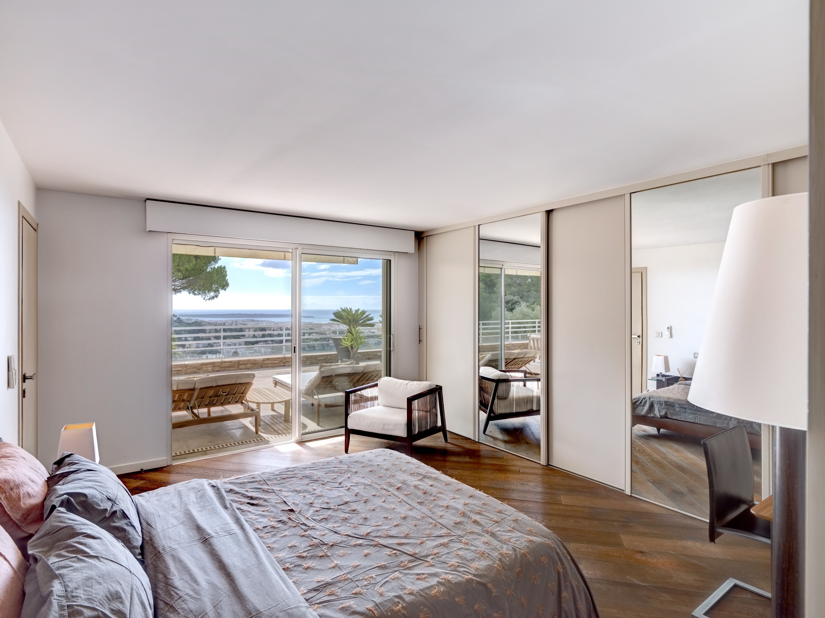  Exceptional apartment with terrace and sea view – Historic Le Cannet - 物件實景