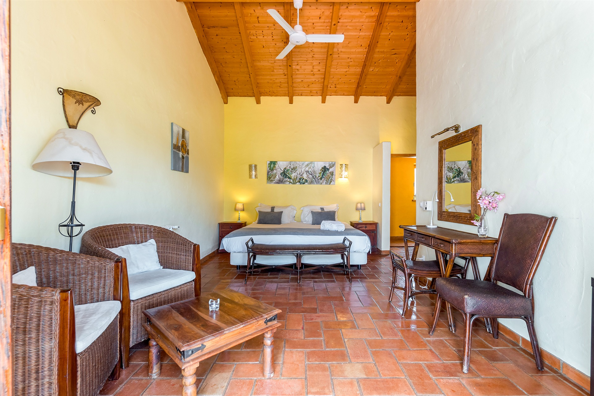  Country Estate, 12 bedrooms, for Sale - 物件實景