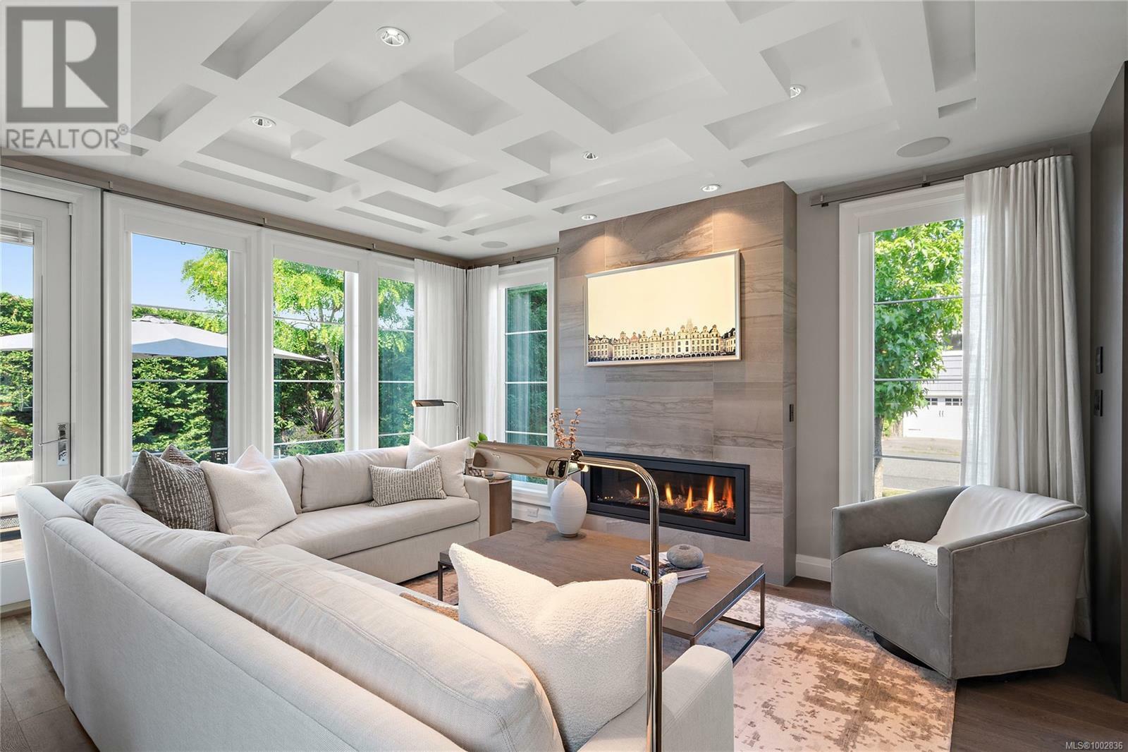 OAK BAY, British Columbia, V8R 3L8, CA, 6 Bedrooms Bedrooms, ,6 BathroomsBathrooms,Residential,For Sale,1874801