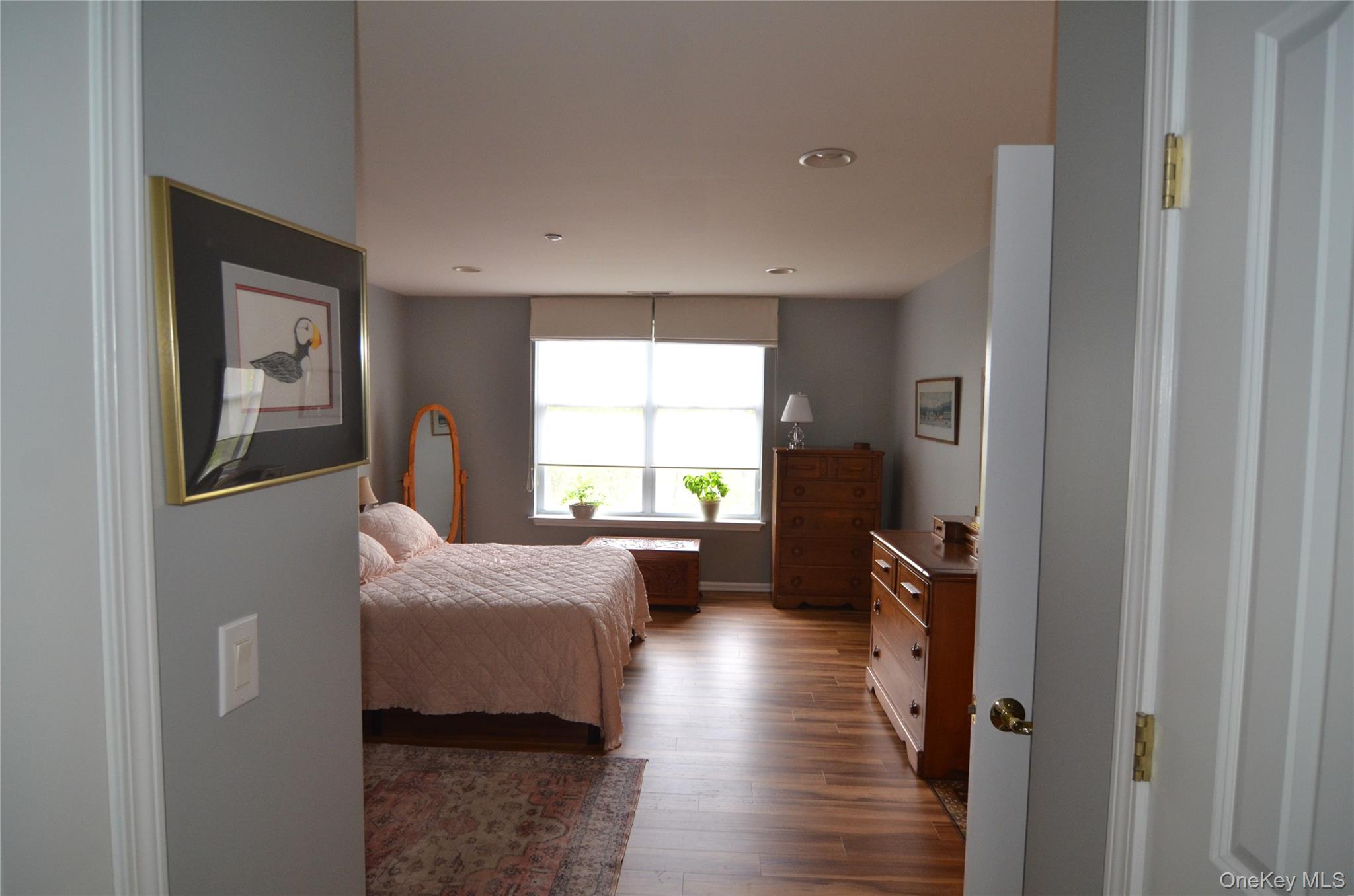 Haverstraw, New York, 10927, United States, 2 Bedrooms Bedrooms, ,2 BathroomsBathrooms,Residential,For Sale,1961426