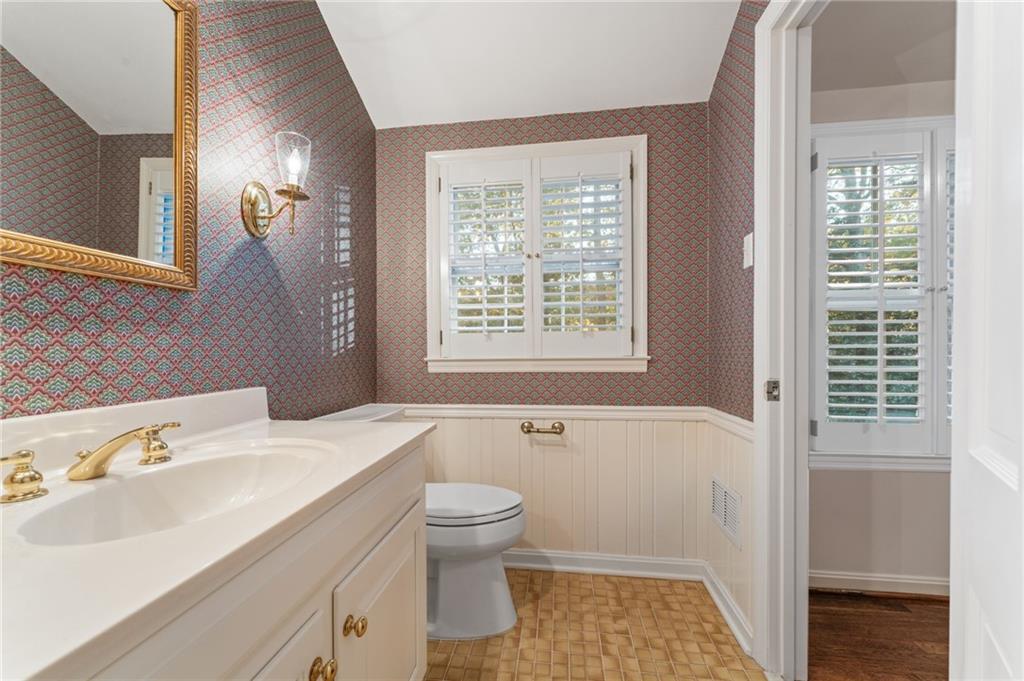 Atlanta, Georgia, 30338, United States, 4 Bedrooms Bedrooms, ,4 BathroomsBathrooms,Residential,For Sale,1991033