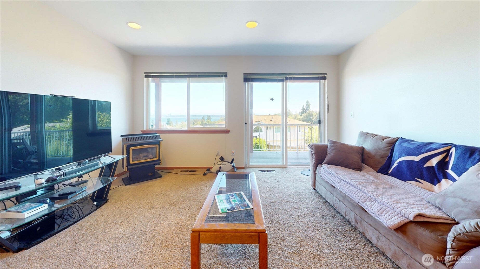 Port Orchard, Washington, 98366, United States, 3 Bedrooms Bedrooms, ,3 BathroomsBathrooms,Residential,For Sale,1907712