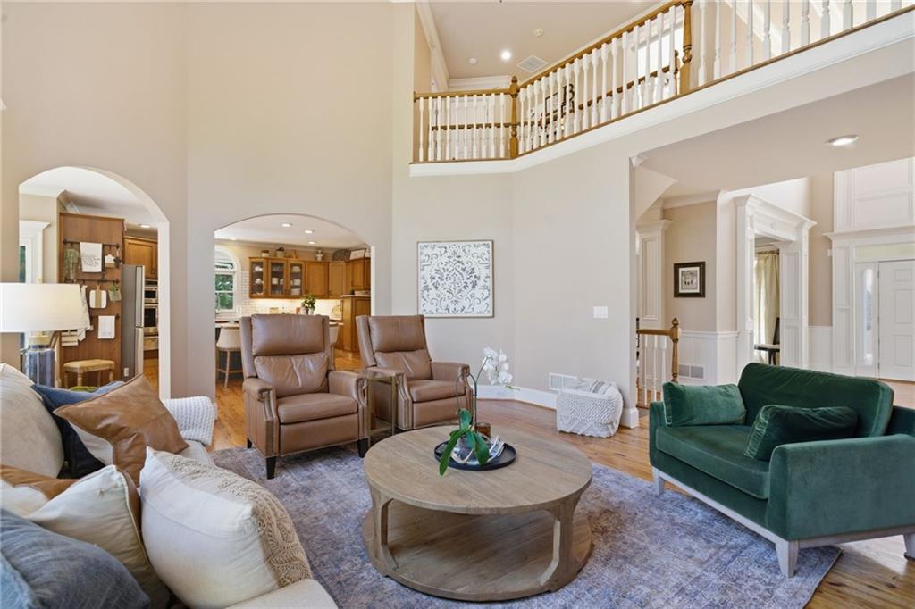 Cumming, Georgia, 30041, United States, 5 Bedrooms Bedrooms, ,5 BathroomsBathrooms,Residential,For Sale,2028587