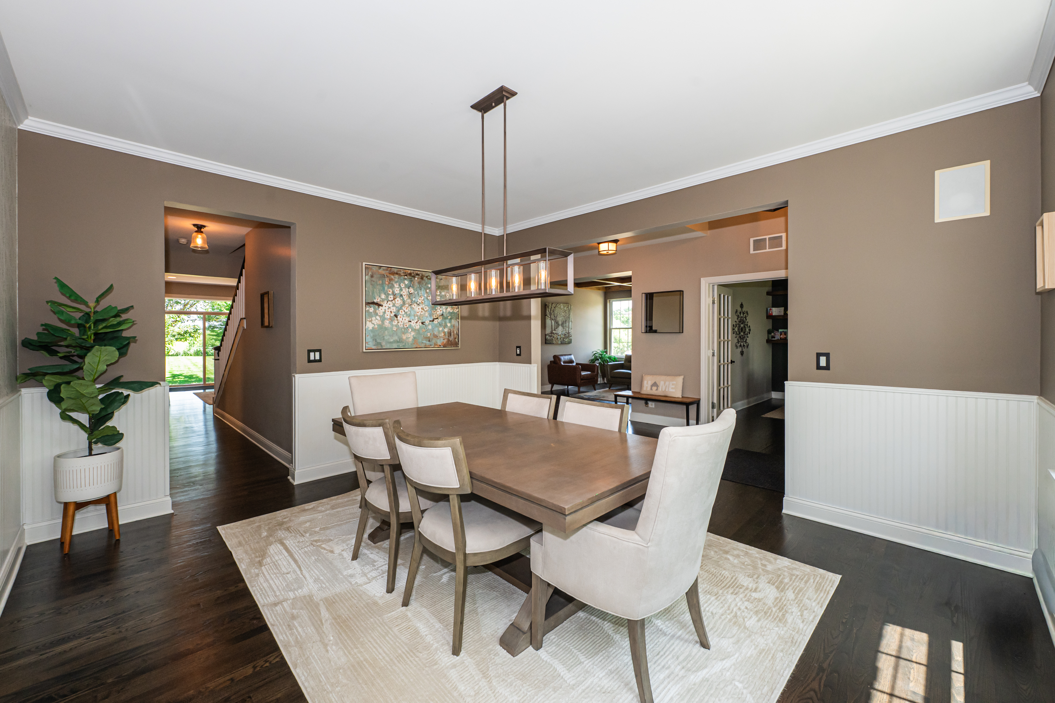  Exceptional Craftsmanship, Timeless Elegance, and Luxurious Living Throughout - 物件實景