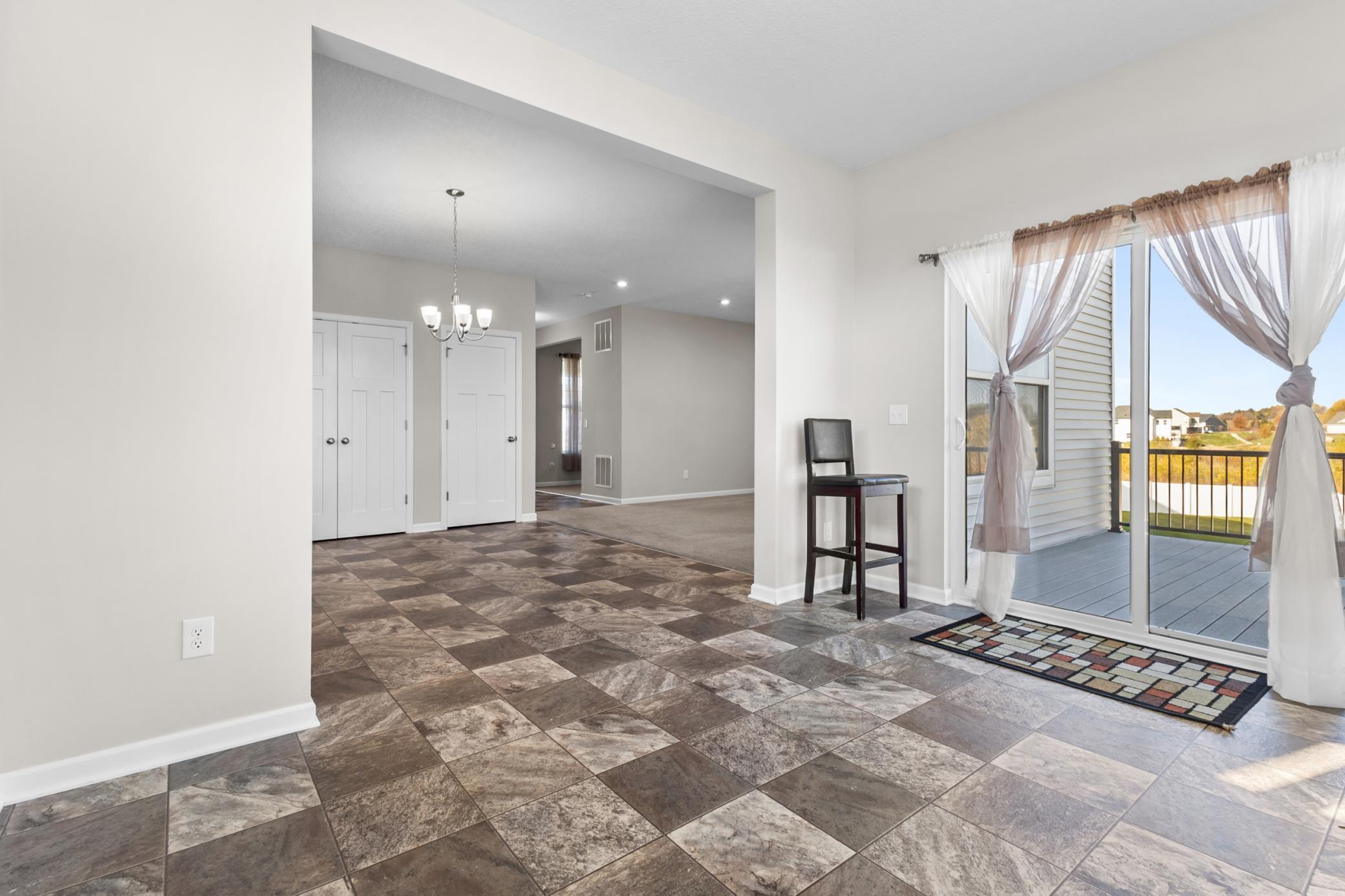 Farmington, Minnesota, 55024, United States, 4 Bedrooms Bedrooms, ,2 BathroomsBathrooms,Residential,For Sale,1991916