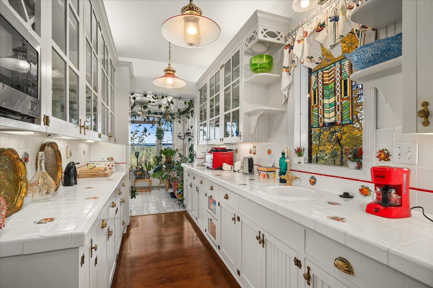 Spokane, Washington, 99201, United States, 4 Bedrooms Bedrooms, ,5 BathroomsBathrooms,Residential,For Sale,1987077