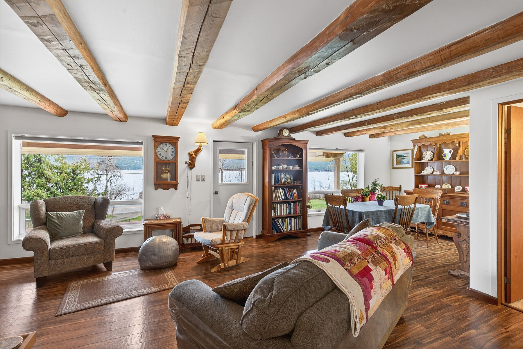  Own A Piece of Shuswap History - 物件實景