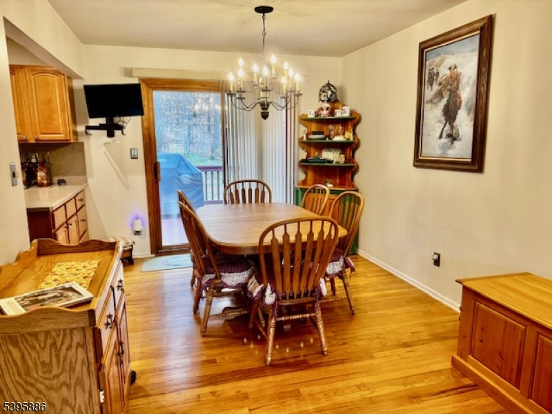 Mount Olive Twp., New Jersey, 07836, United States, 4 Bedrooms Bedrooms, ,2 BathroomsBathrooms,Residential,For Sale,1987785