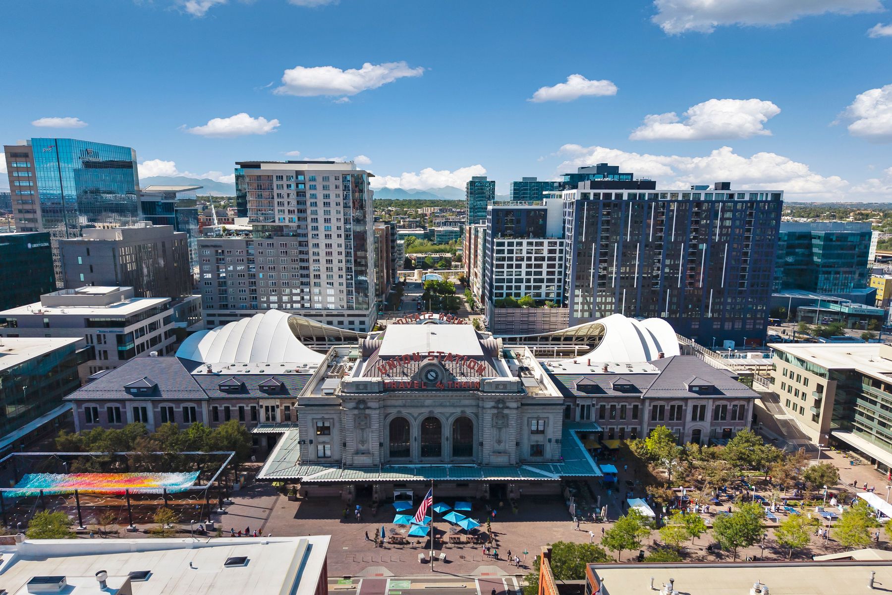  Terrace Views & Full-Service Downtown Living at The Coloradan - 物件實景