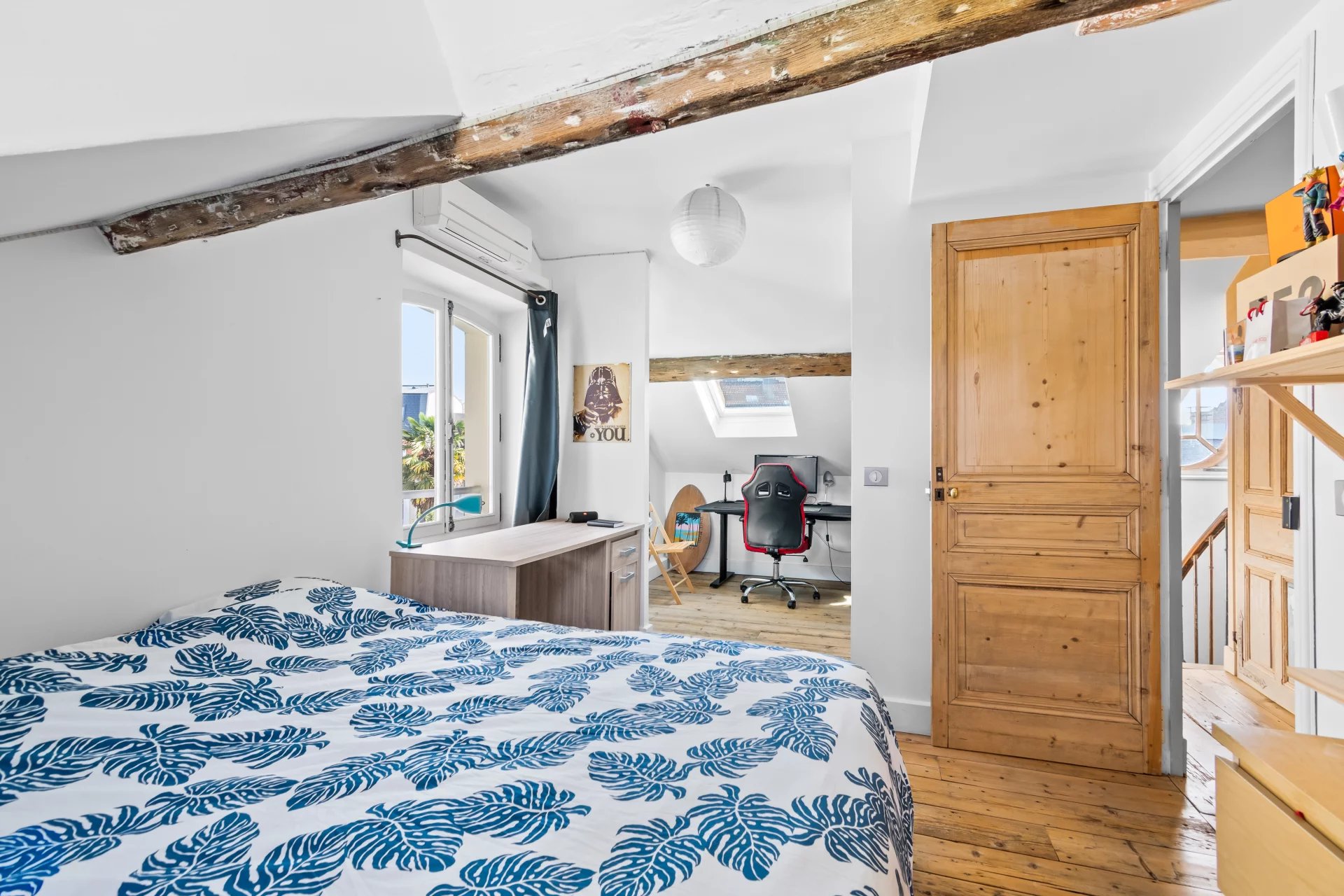 Le Vésinet, Île-de-France, 78110, FR, 3 Bedrooms Bedrooms, ,5 BathroomsBathrooms,Residential,For Sale,1994854