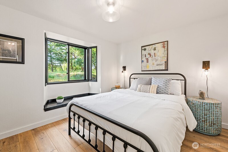 Friday Harbor, Washington, 98250, United States, 2 Bedrooms Bedrooms, ,1 BathroomBathrooms,Residential,For Sale,1850267