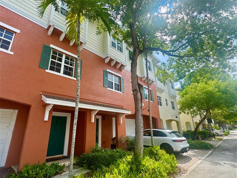 Pompano Beach, Florida, 33060, United States, 4 Bedrooms Bedrooms, ,4 BathroomsBathrooms,Residential,For Sale,1932389