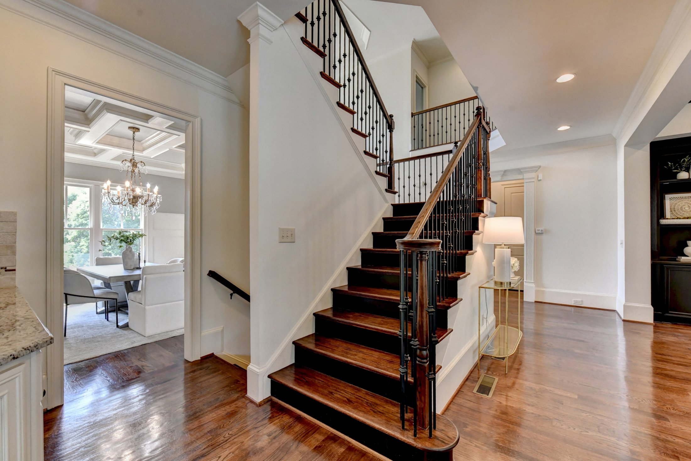  Just Listed in Johns Creek - 物件實景