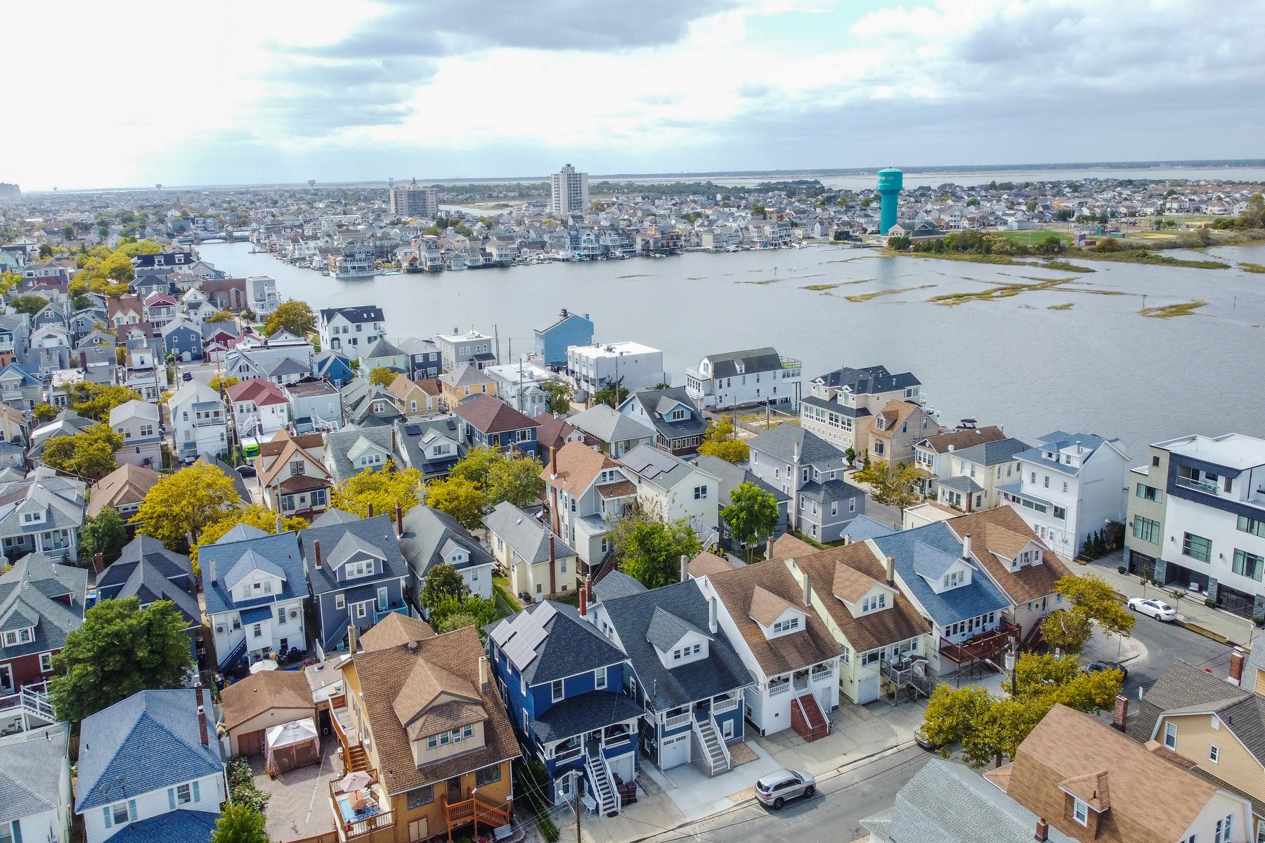  16 N Nashville Ave - 物件實景