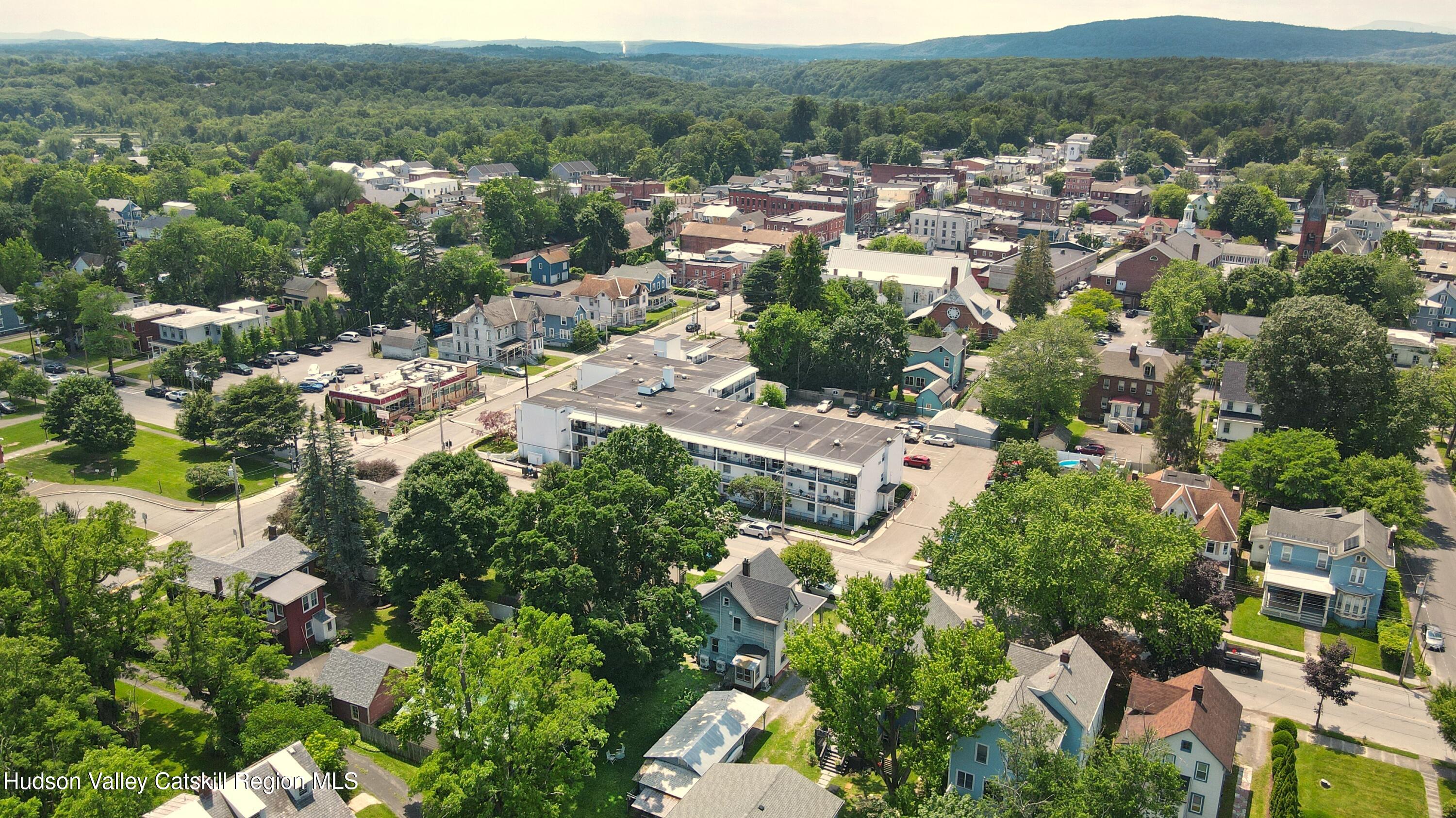 Saugerties, New York, 12477, United States, 3 Bedrooms Bedrooms, ,2 BathroomsBathrooms,Residential,For Sale,1874966