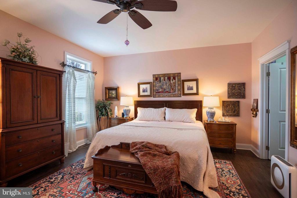 Shepherdstown, West Virginia, 25443, United States, 3 Bedrooms Bedrooms, ,3 BathroomsBathrooms,Residential,For Sale,1951185