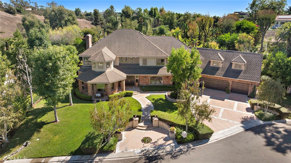 Laguna Hills, California, 92653, United States, 7 Bedrooms Bedrooms, ,5 BathroomsBathrooms,Residential,For Sale,1941687