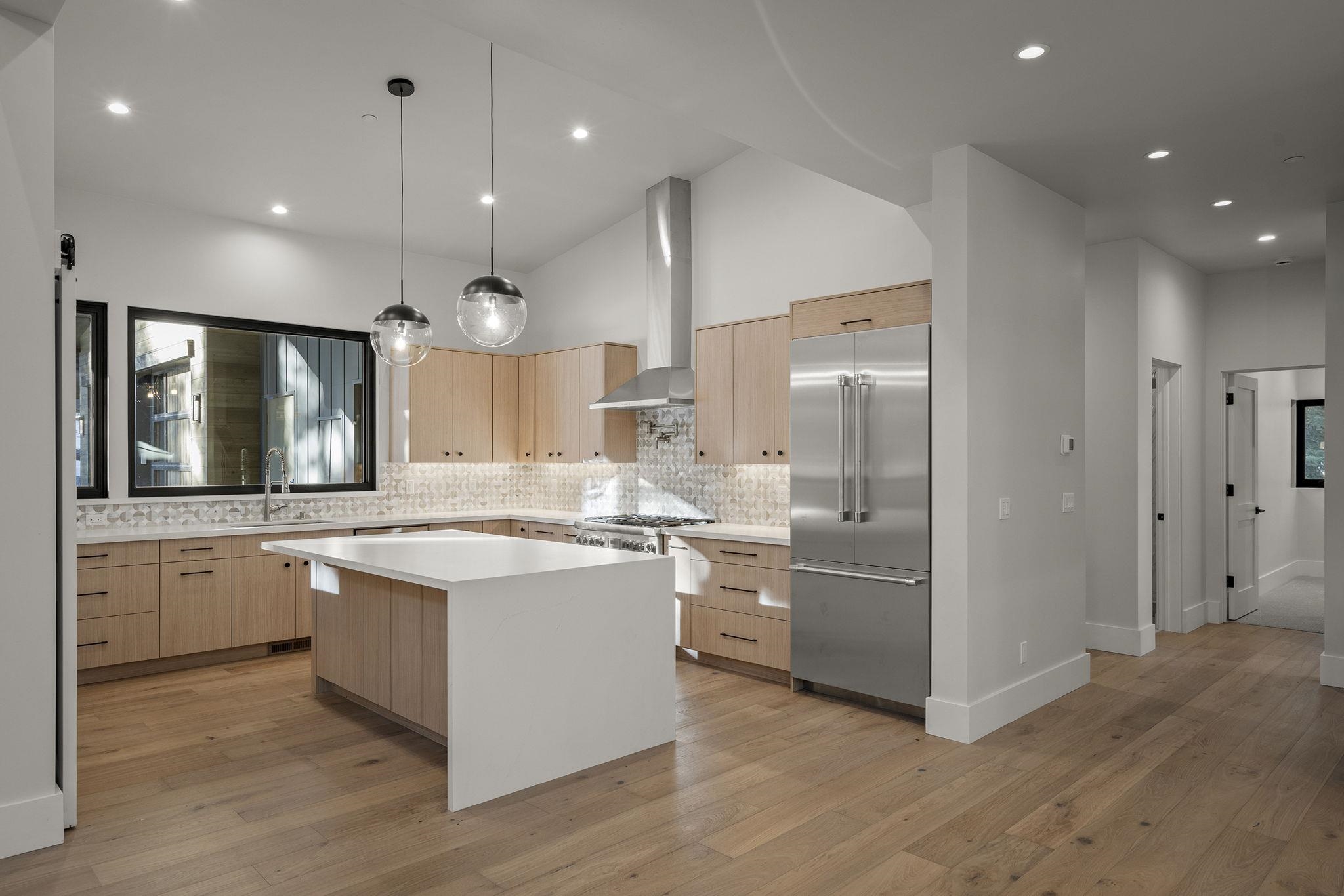 11161 Parkland Drive, Truckee, California, 96161, United States, 5 Bedrooms Bedrooms, ,4 BathroomsBathrooms,Residential,For Sale,11161 Parkland Drive,1675339