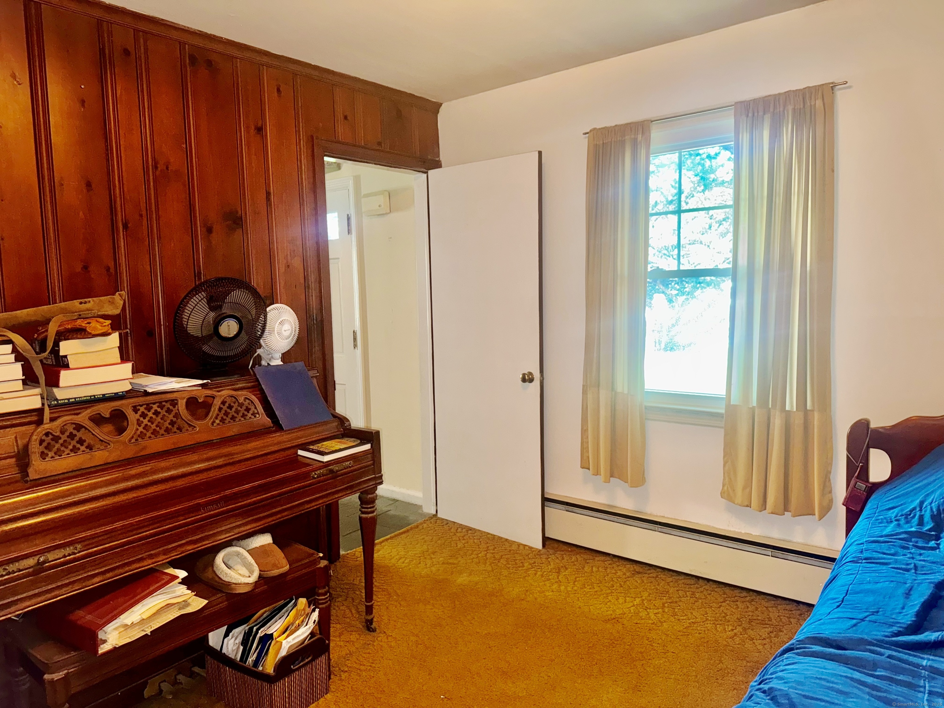 Norwalk, Connecticut, 06851, United States, 3 Bedrooms Bedrooms, ,2 BathroomsBathrooms,Residential,For Sale,1941745