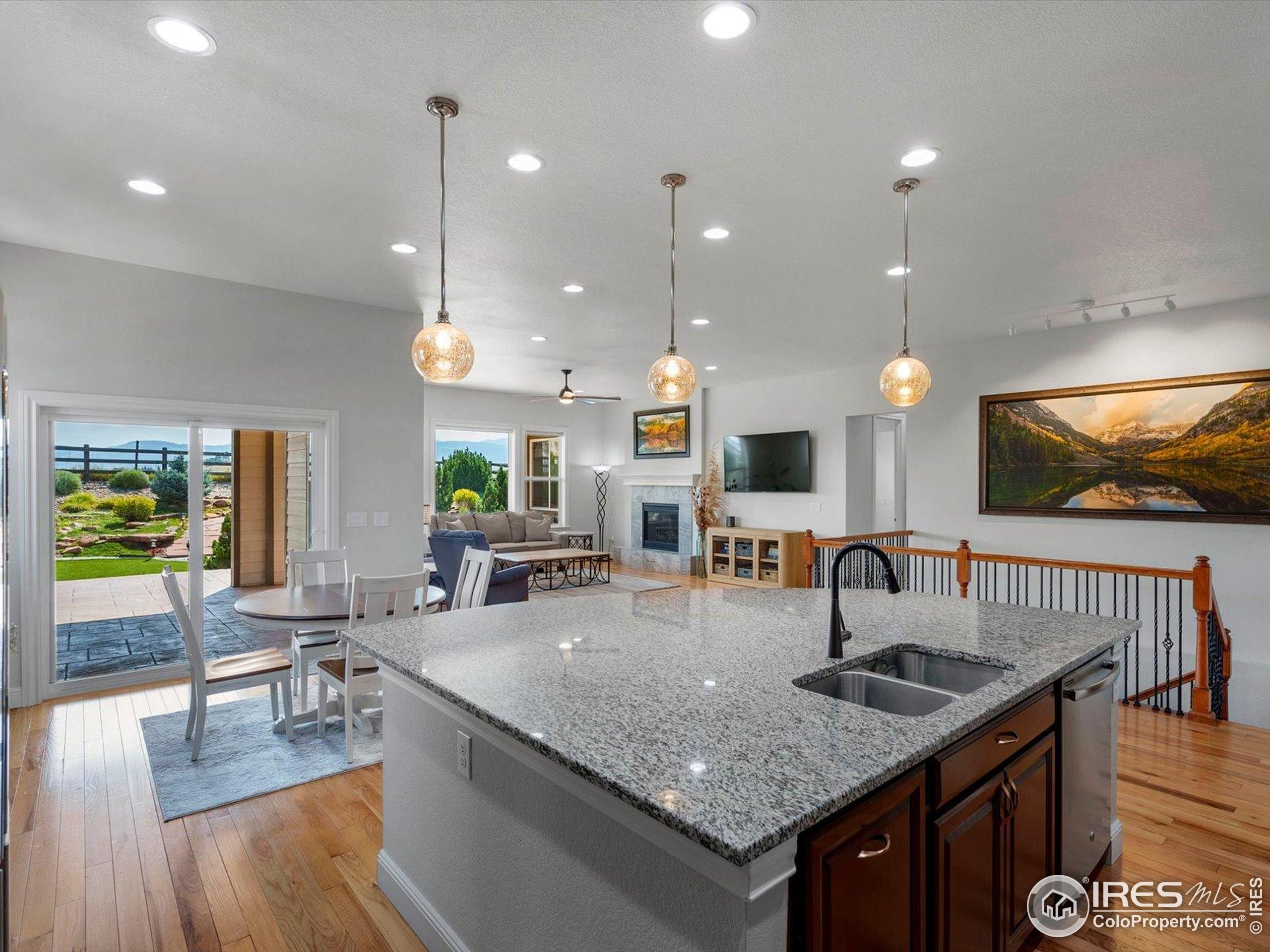 Arvada, Colorado, 80007, United States, 3 Bedrooms Bedrooms, ,2 BathroomsBathrooms,Residential,For Sale,1916869