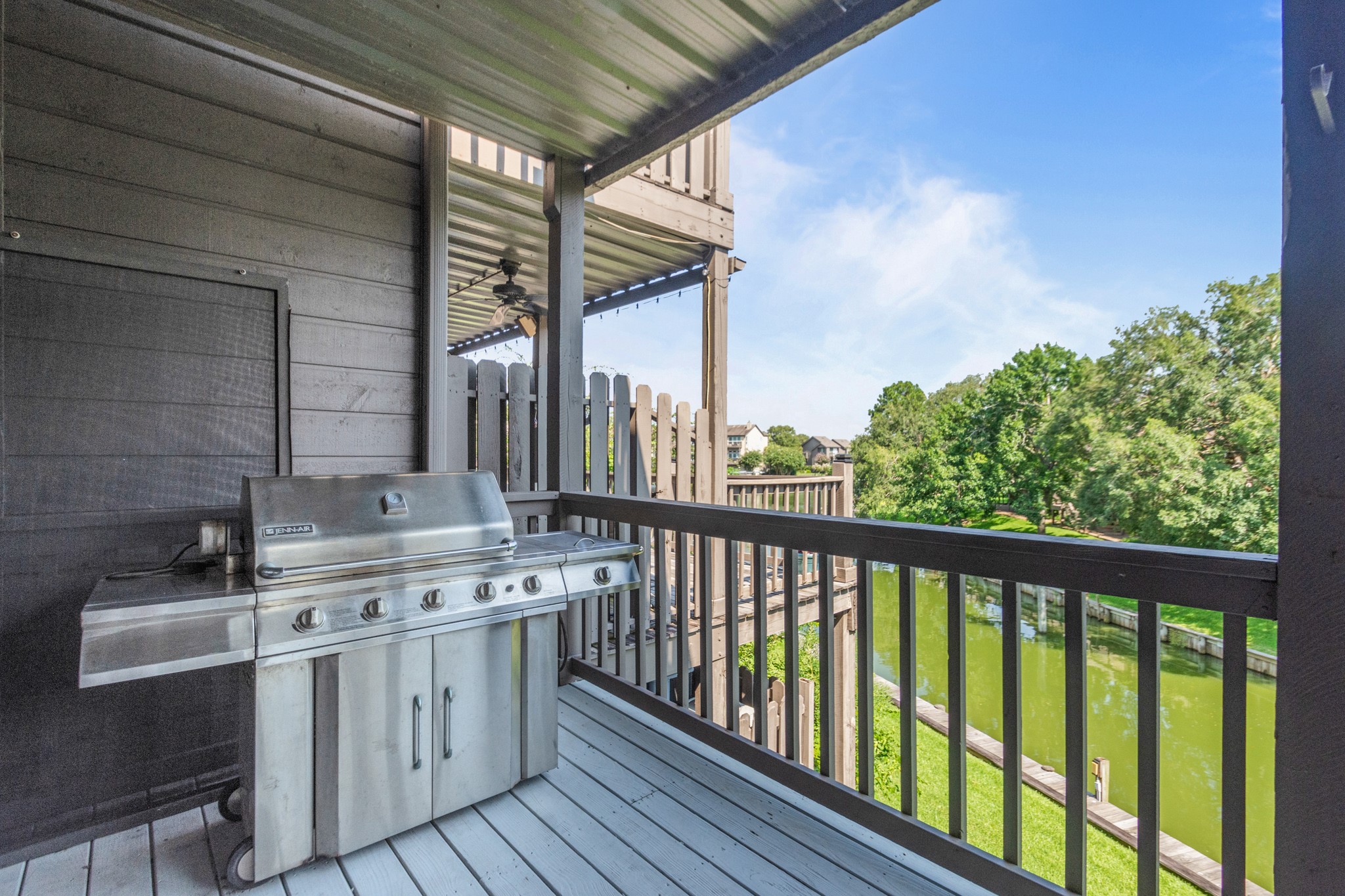 Houston, Texas, 77058, United States, 3 Bedrooms Bedrooms, ,4 BathroomsBathrooms,Residential,For Sale,1924880