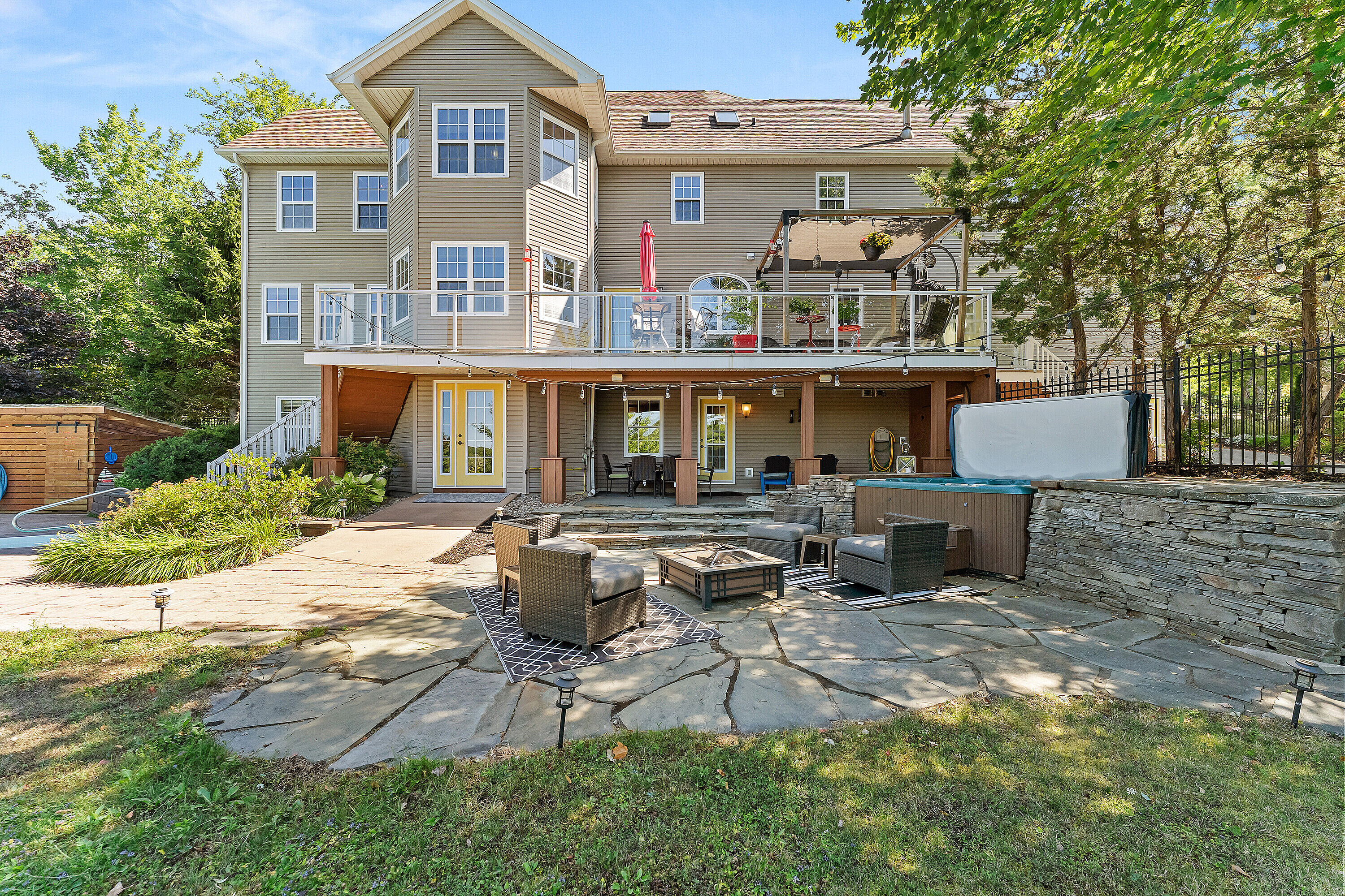  Resort-Style Family Home - 物件實景