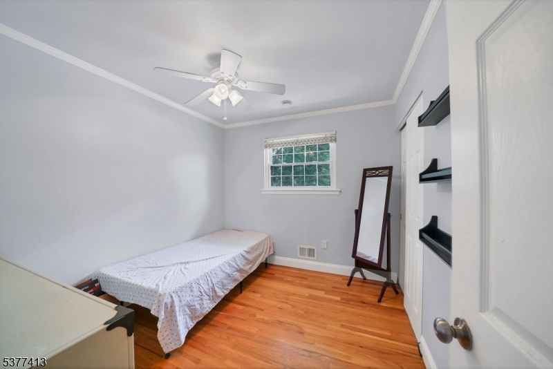Raritan Twp., New Jersey, 08822, United States, 4 Bedrooms Bedrooms, ,3 BathroomsBathrooms,Residential,For Sale,1911305